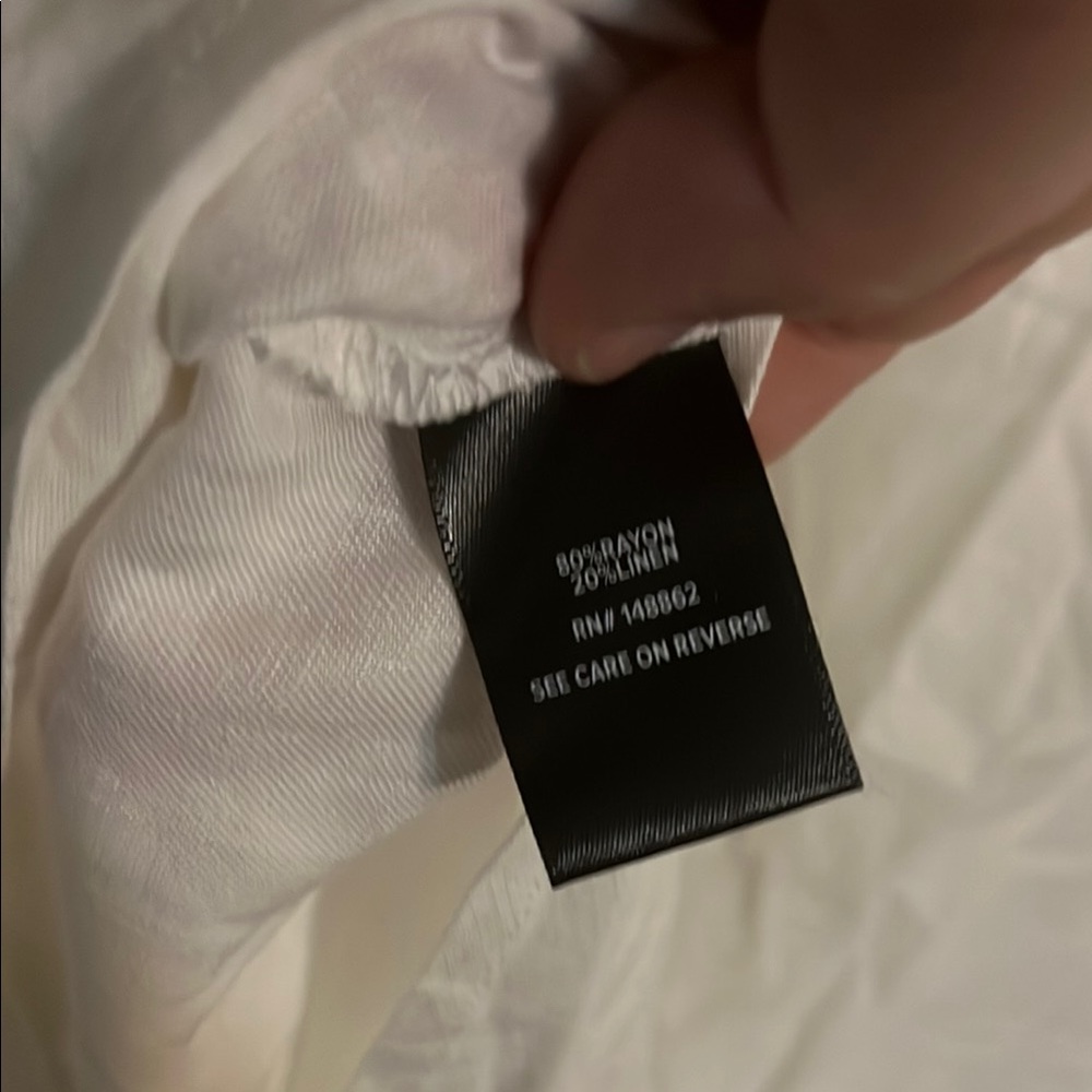 Torrid White Sleeveless Relaxed Blouse- NWT - Picture 10 of 11